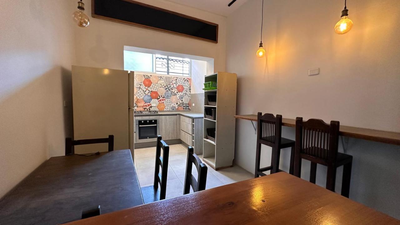 Campus Residencias Bed & Breakfast Quito Dış mekan fotoğraf